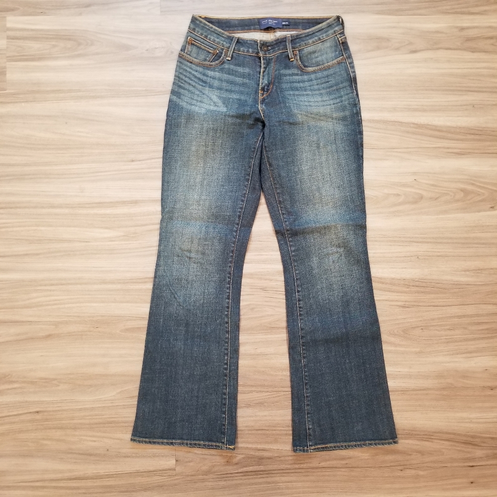 🎉Host Pick Levi's Bold Curve Boot Cut Jeans Sz 28